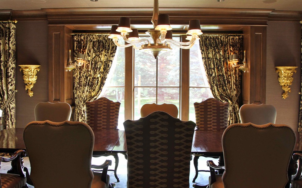 Dining 2